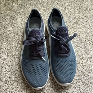 CROCS Men's Dark Gray Sneakers